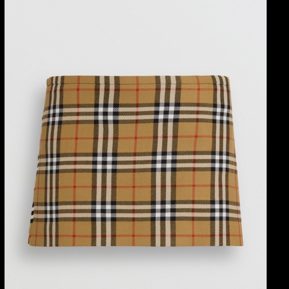 NEW 💕Vivienne Westwood Burberry wool kilt skirt💕 - Picture 4 of 10